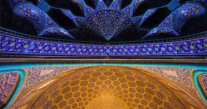 اولین نمونه های کاشی کاری سنتی پس از ورود اسلام به ایران